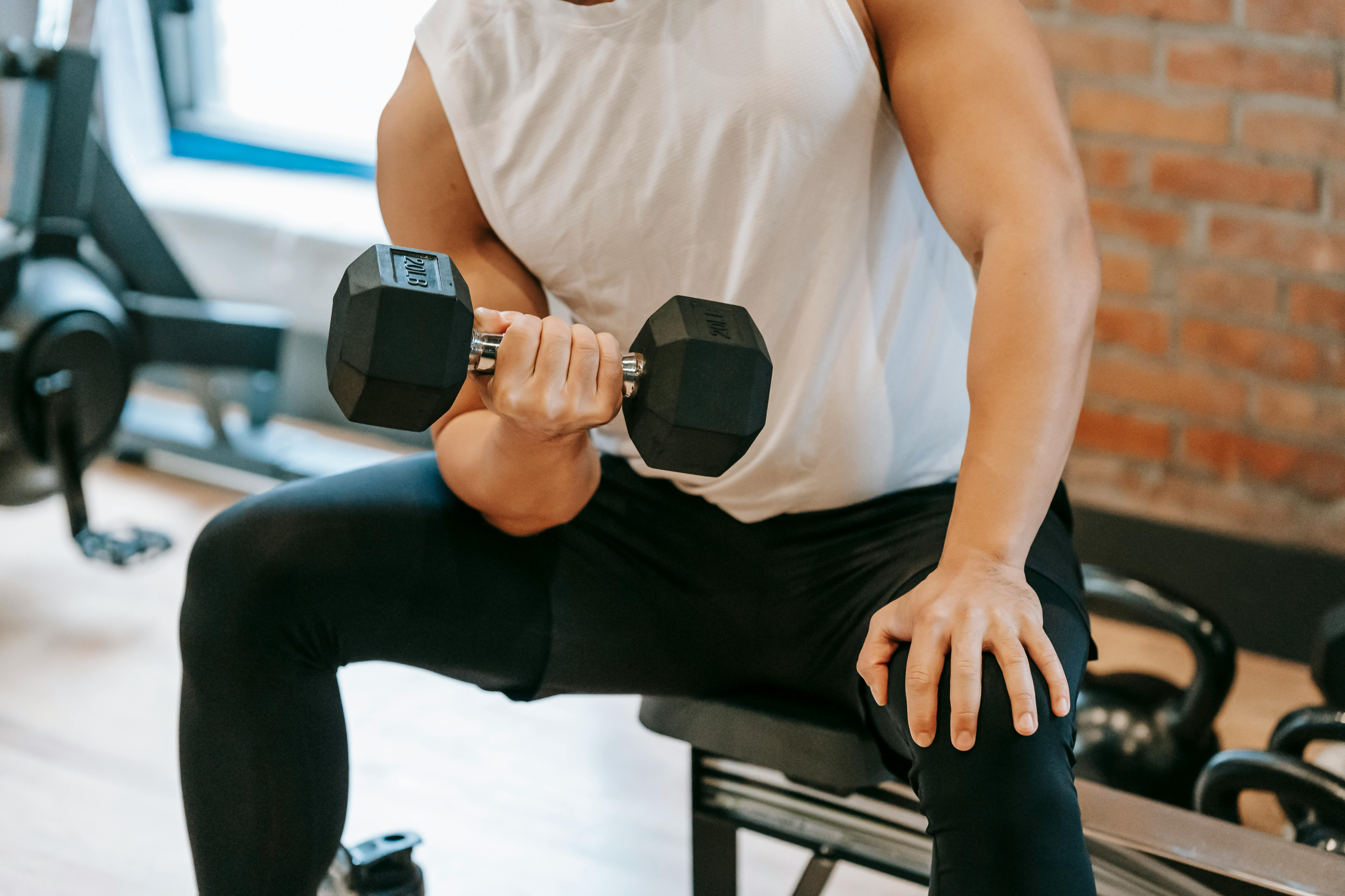 Tipos de roupas indispensáveis para a sua rotina fitness