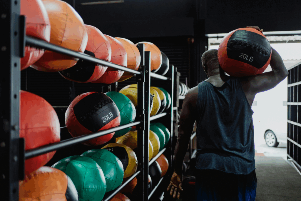 medicine ball: força dinâmicaade que faz a diferença